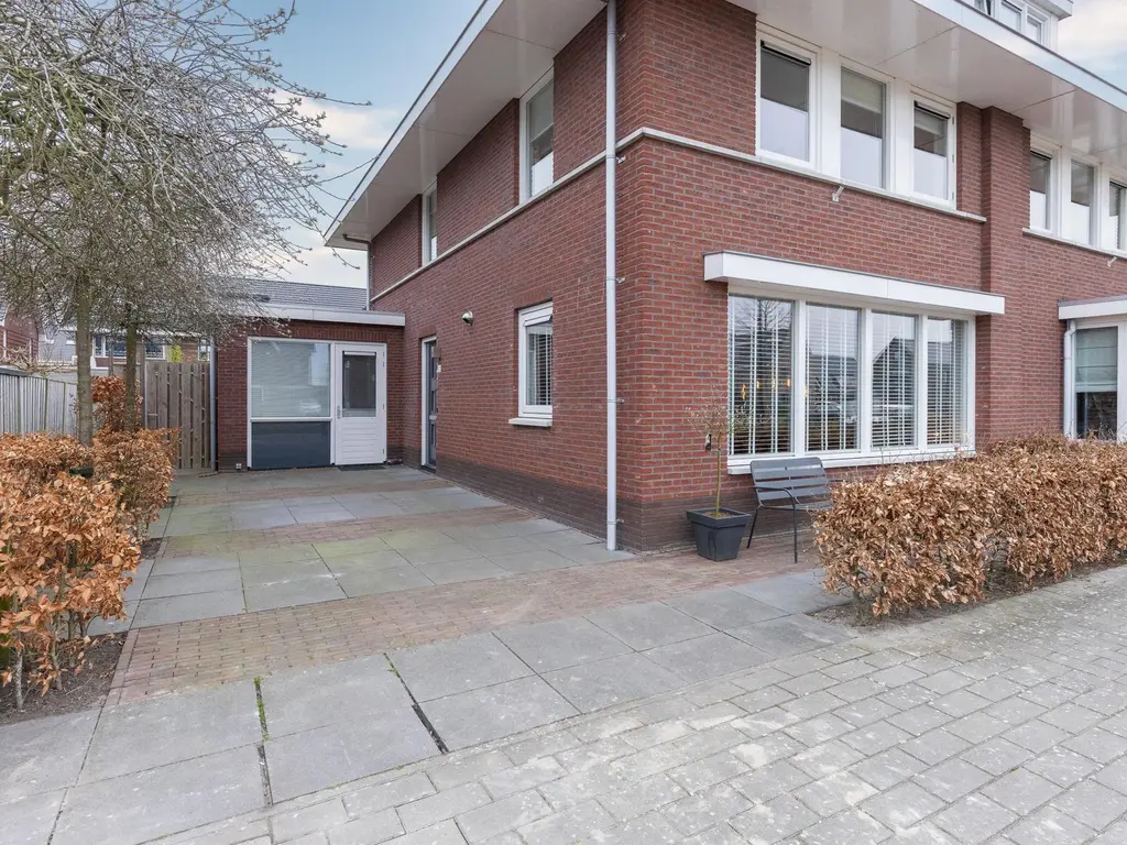 Adriaan Anthoniszstraat 20, ZWAAG