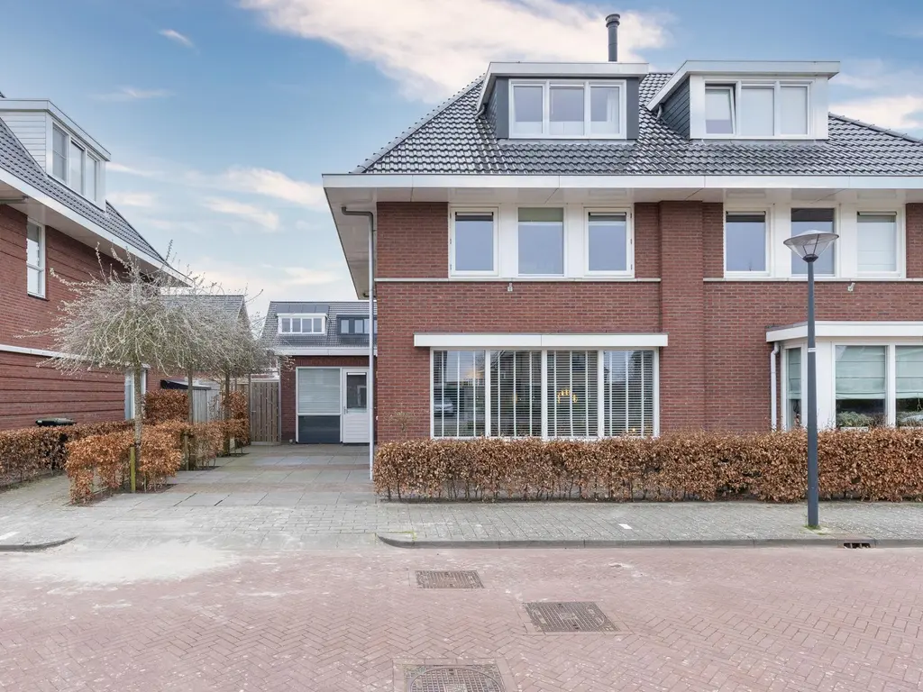 Adriaan Anthoniszstraat 20, ZWAAG
