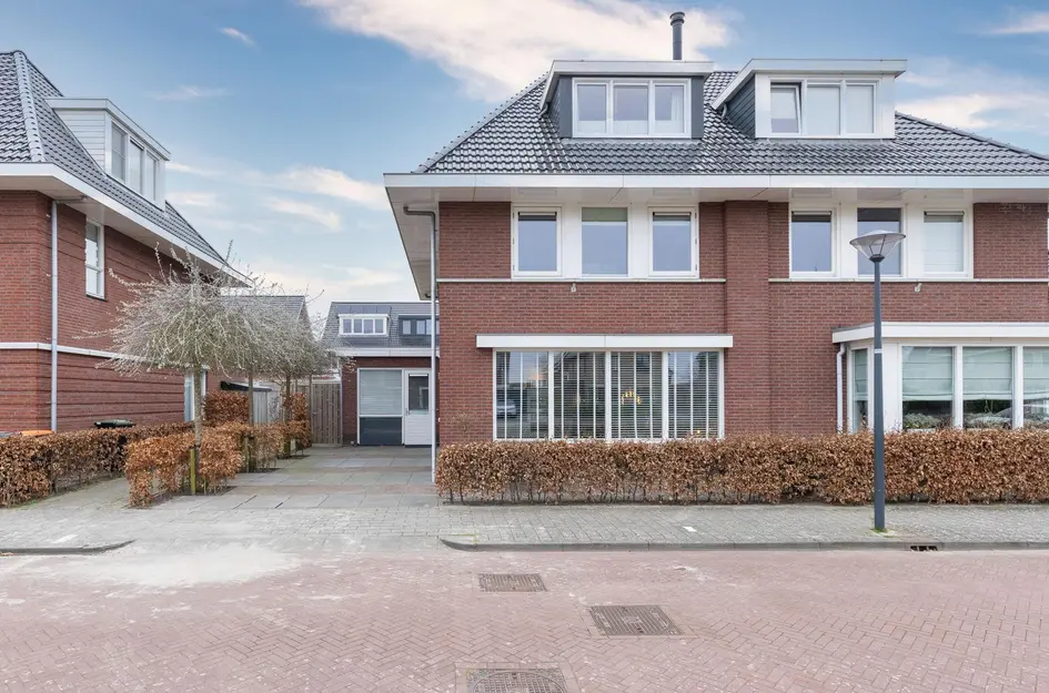 Adriaan Anthoniszstraat 20