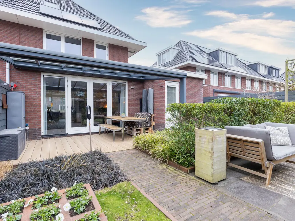 Adriaan Anthoniszstraat 20, ZWAAG