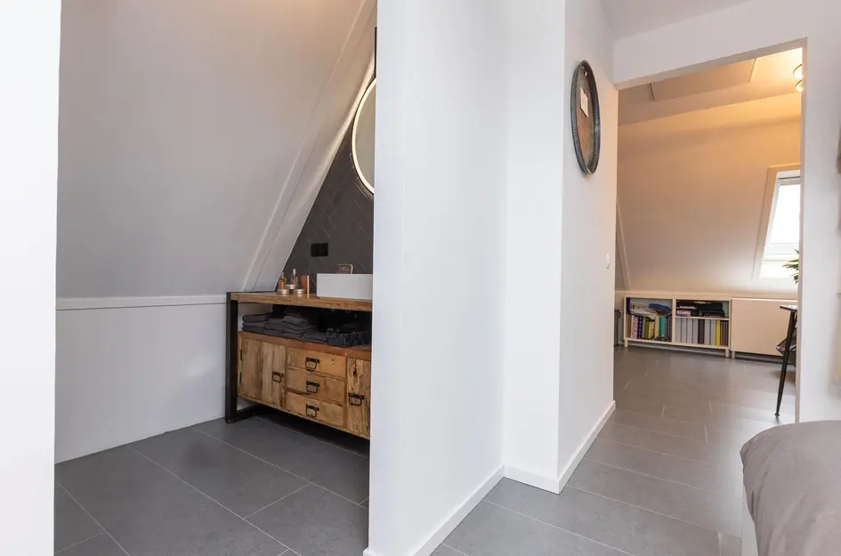 Adriaan Anthoniszstraat 20