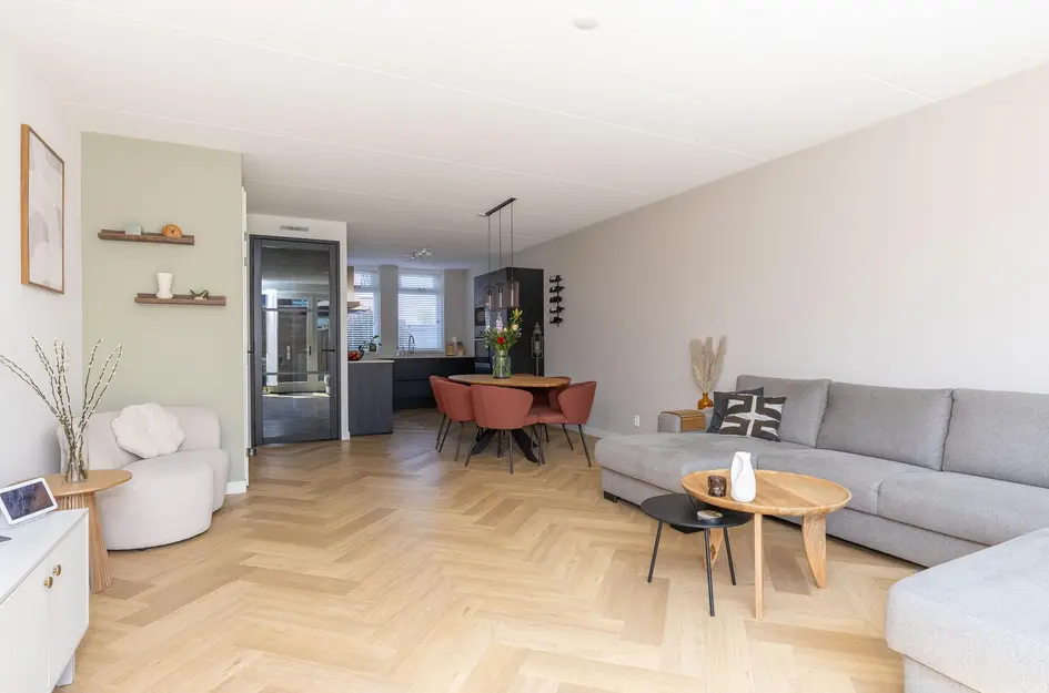 Elle Molstraat 33