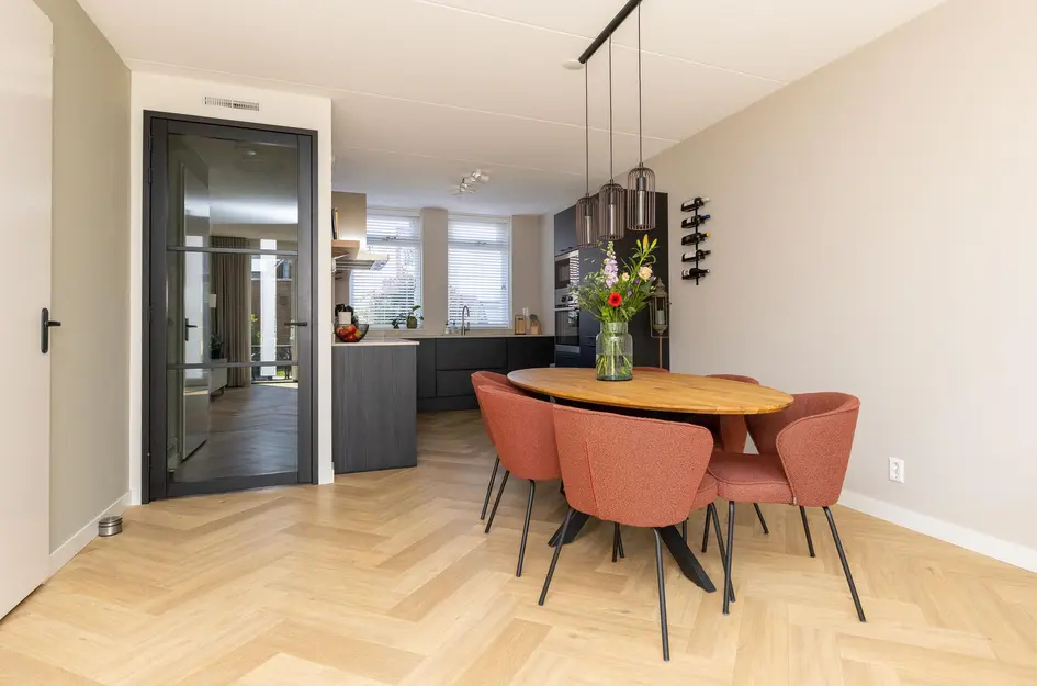 Elle Molstraat 33