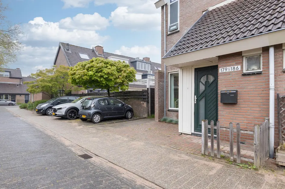 Langetuin 179