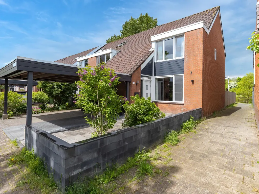 Oliemolen 142, HOORN
