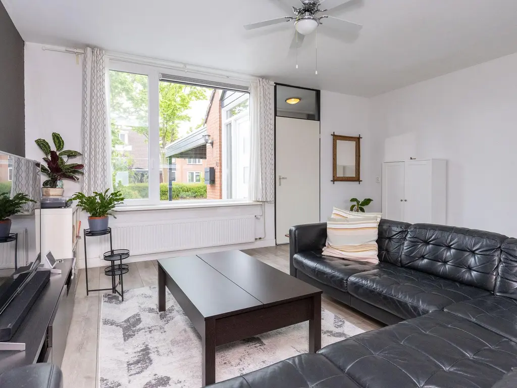 Oliemolen 142, HOORN