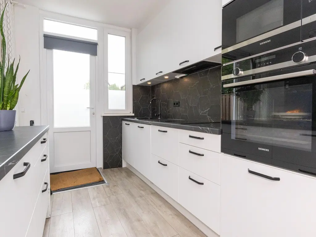 Oliemolen 142, HOORN