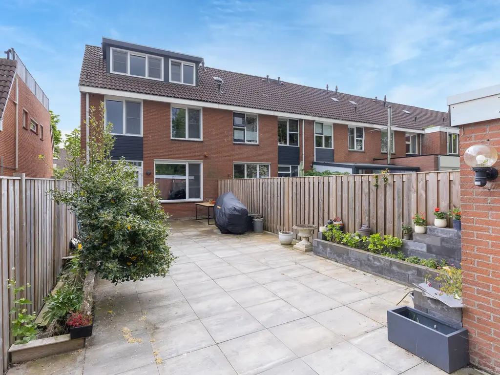 Oliemolen 142, HOORN