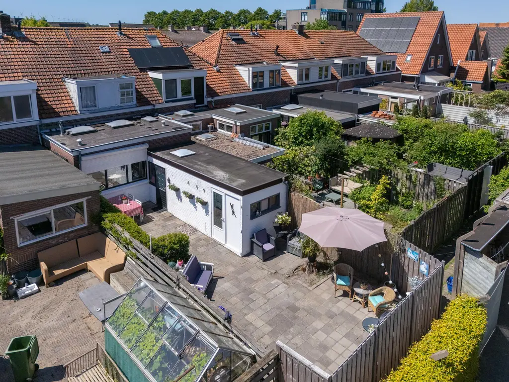 Meerlaan 30, MEDEMBLIK