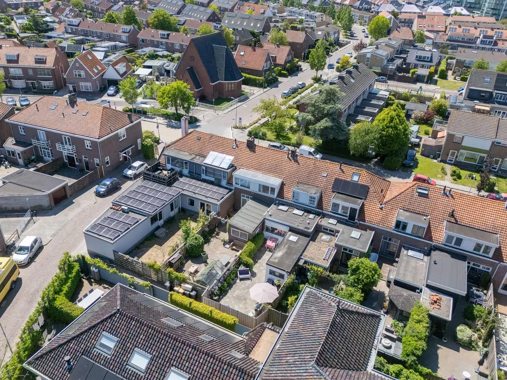 Meerlaan 30, MEDEMBLIK