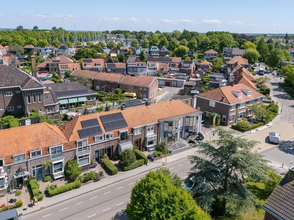 Meerlaan 30, MEDEMBLIK