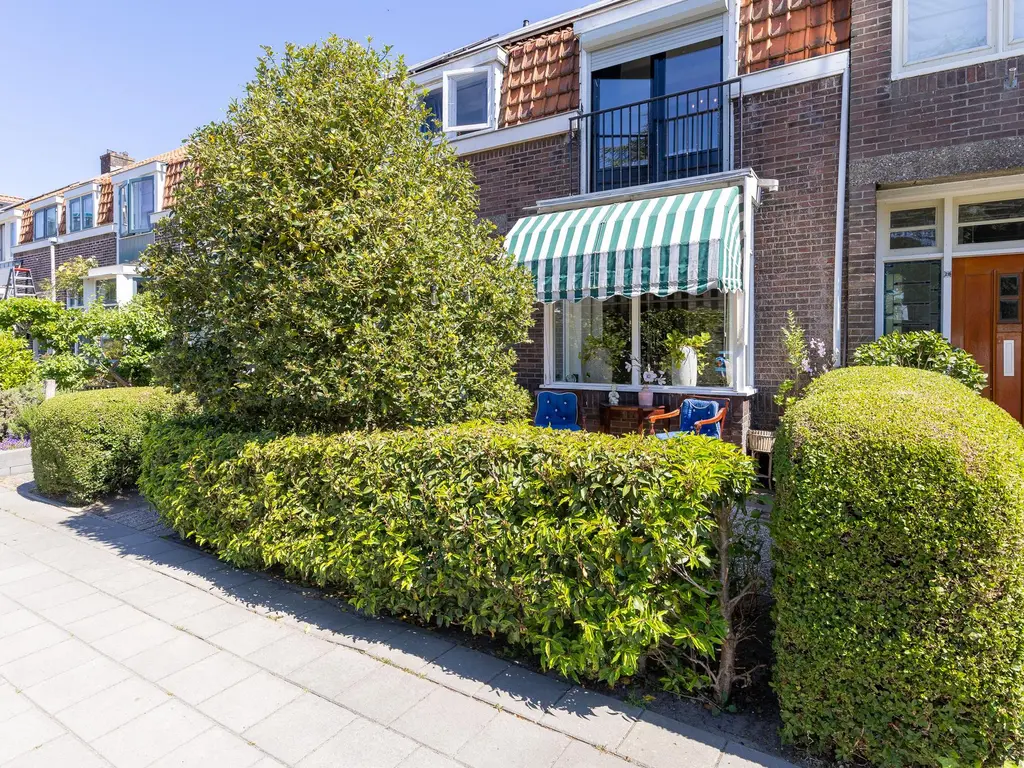 Meerlaan 30, MEDEMBLIK