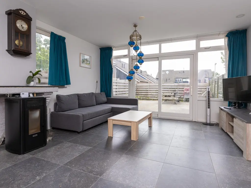 Volkersweg 13, ZWAAGDIJK-OOST