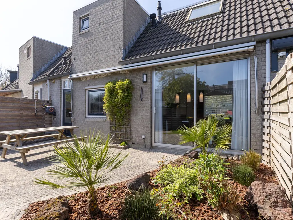 Paardenweide 31, ZWAAG