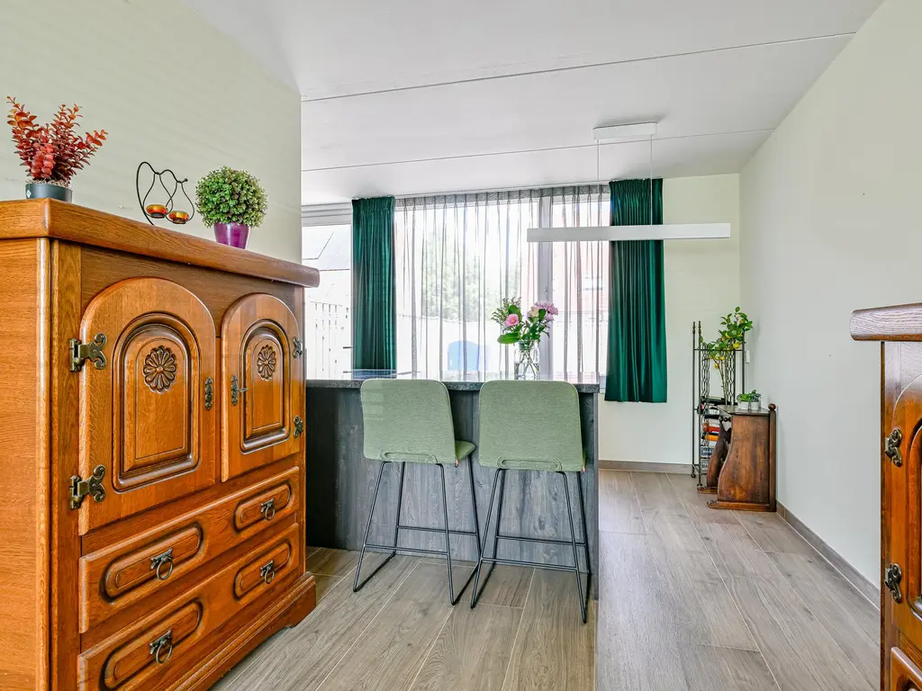 Kievit 111, HOORN