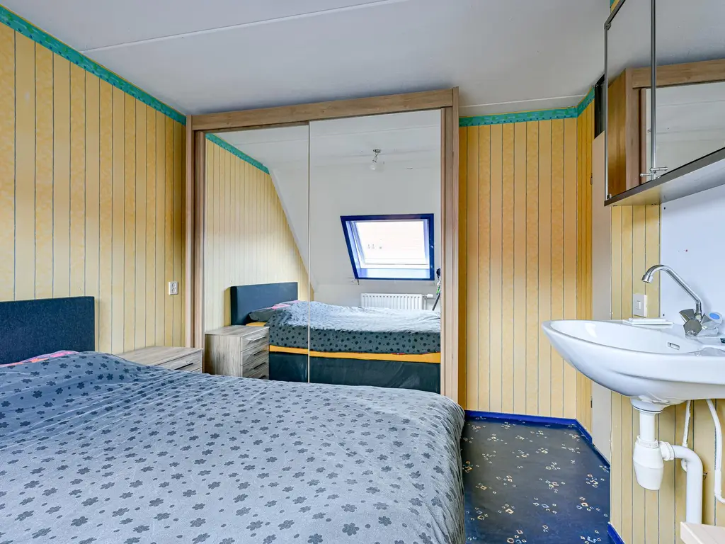 Kievit 111, HOORN