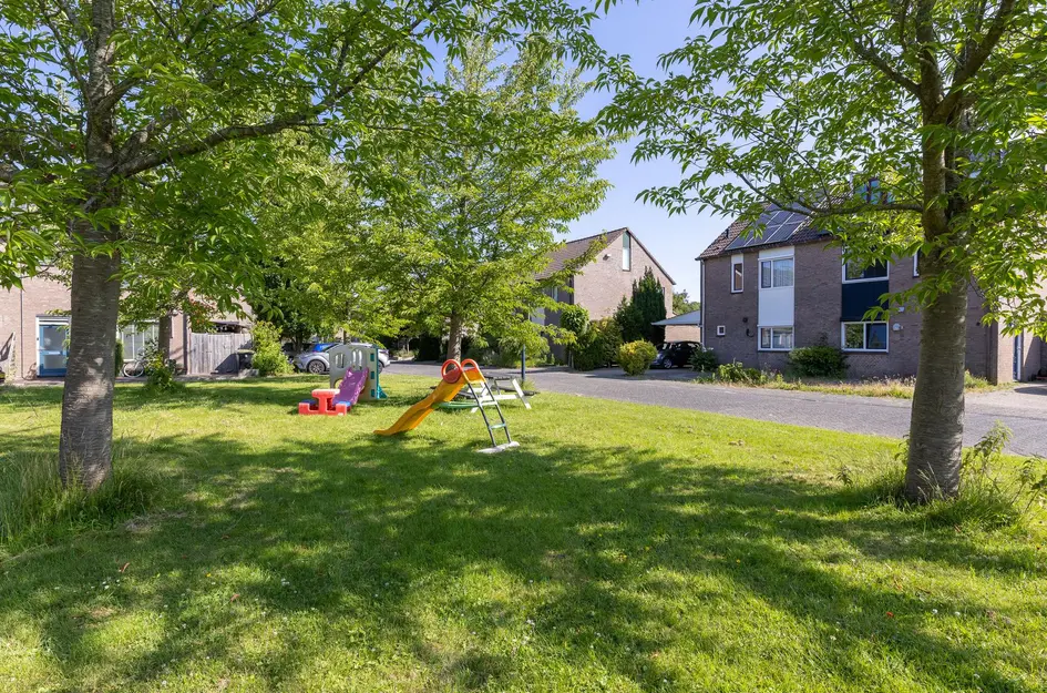 Binnenplaats 44