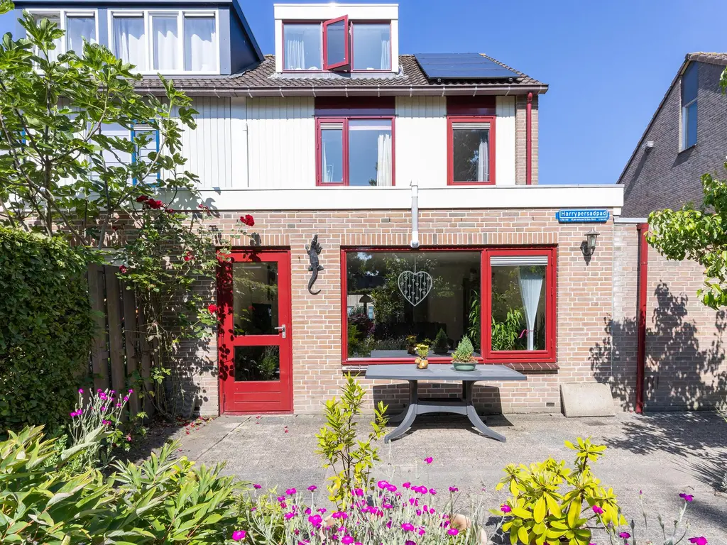 Binnenplaats 44, BLOKKER