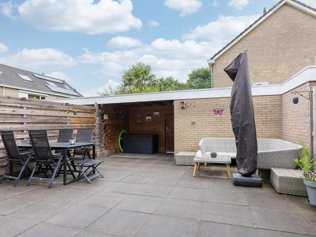 Hertog Albrechtstraat 10, BOVENKARSPEL