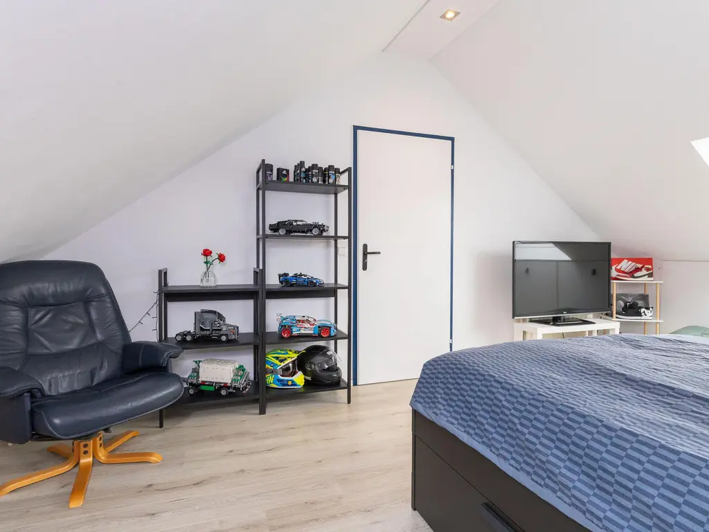 Hertog Albrechtstraat 10, BOVENKARSPEL