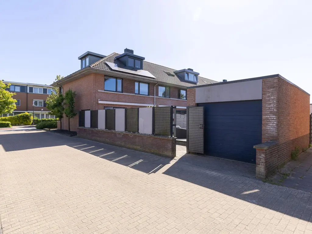 John Raedeckerhof 106, HOORN