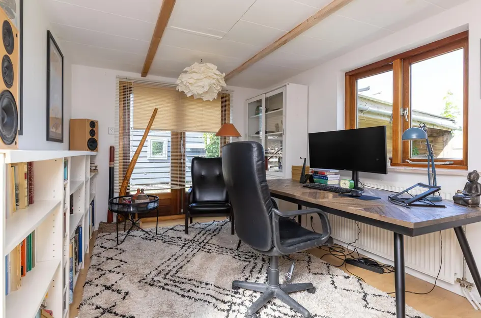 Dorpsstraat 111
