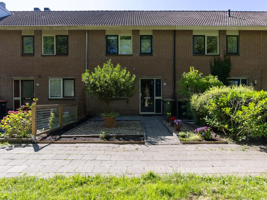 Gording 15, HOORN