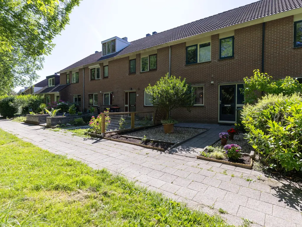 Gording 15, HOORN