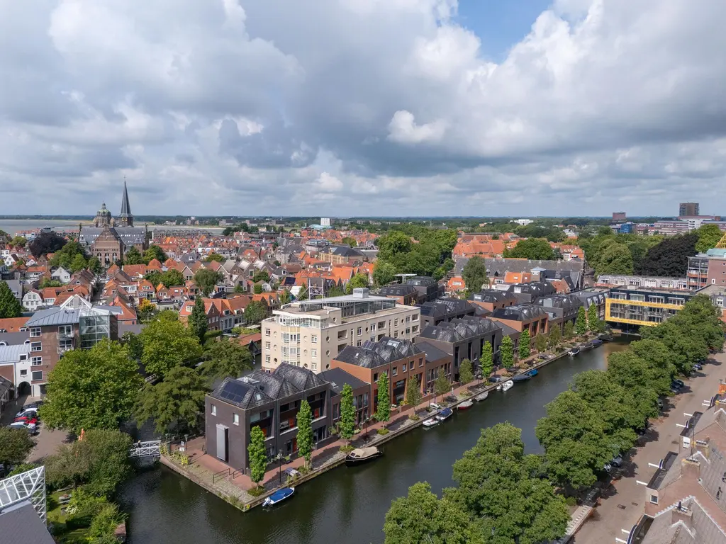 Jeudje 21, HOORN