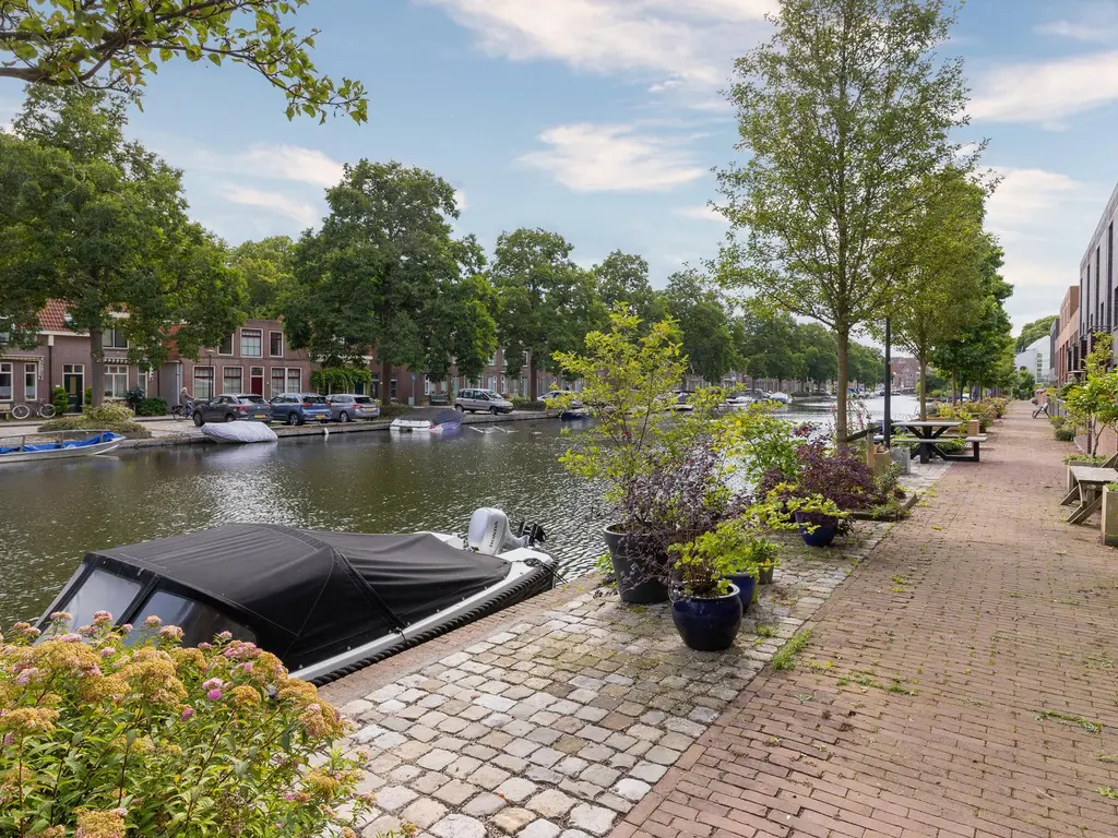 Jeudje 21, HOORN