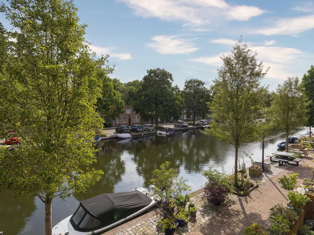 Jeudje 21, HOORN