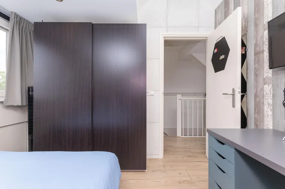 Henriette Roland Holststraat 4