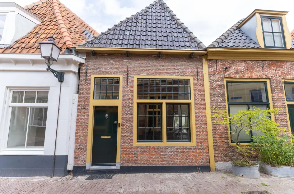 Schoolsteeg 12