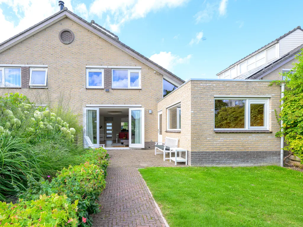 Keizerfazant 21, HEERHUGOWAARD