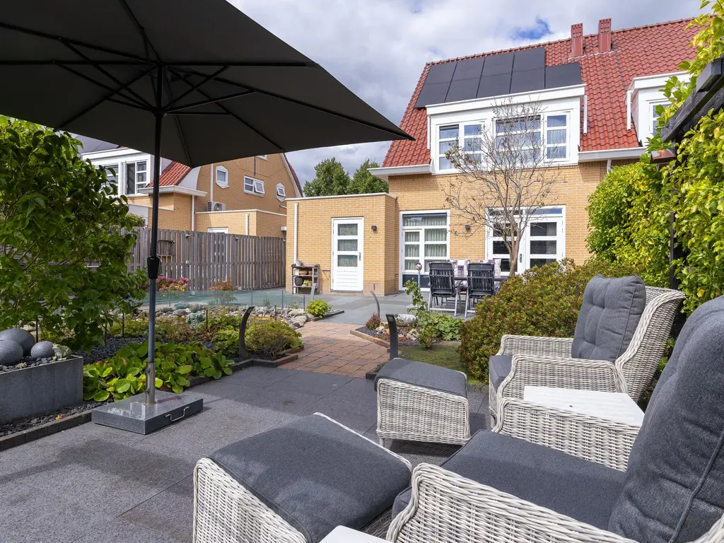 Matissehof 77, HOORN