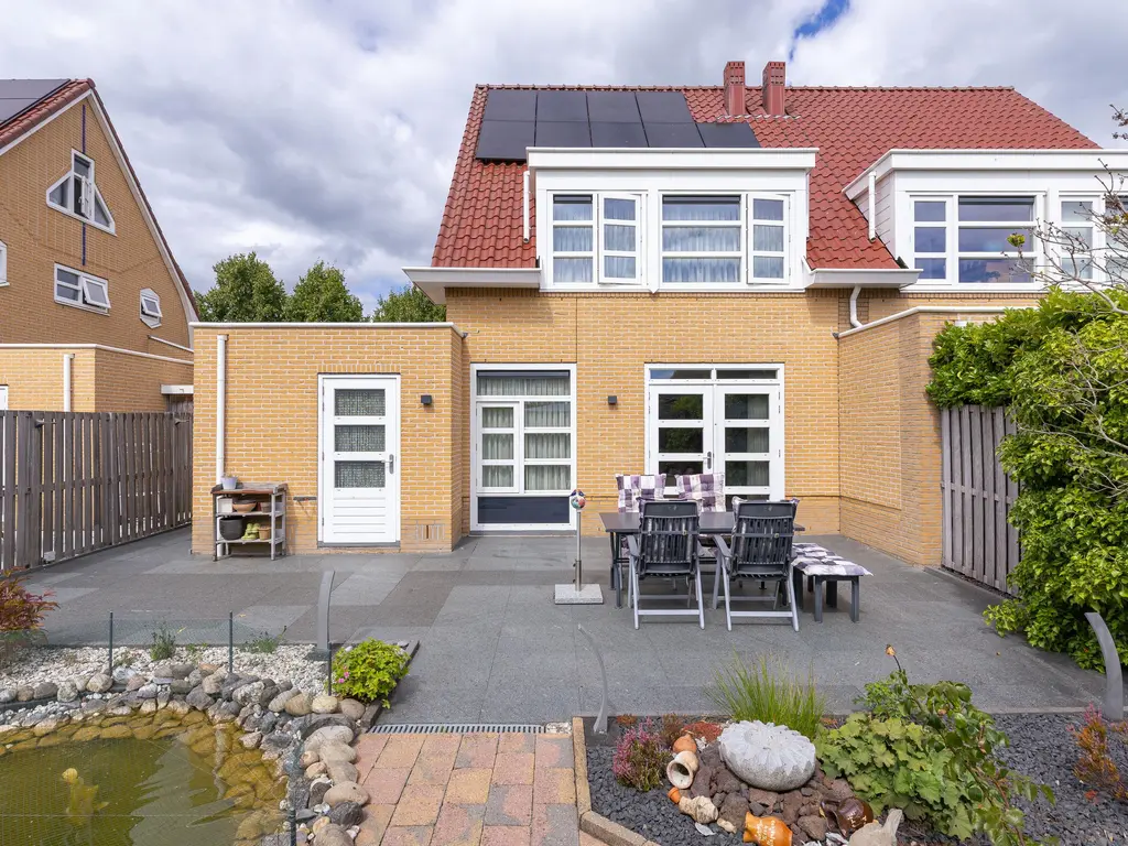 Matissehof 77, HOORN