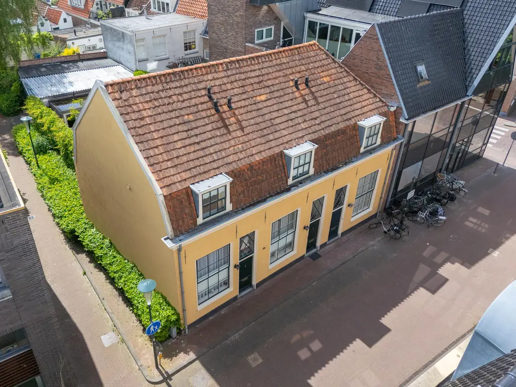 Jeudje 8, HOORN
