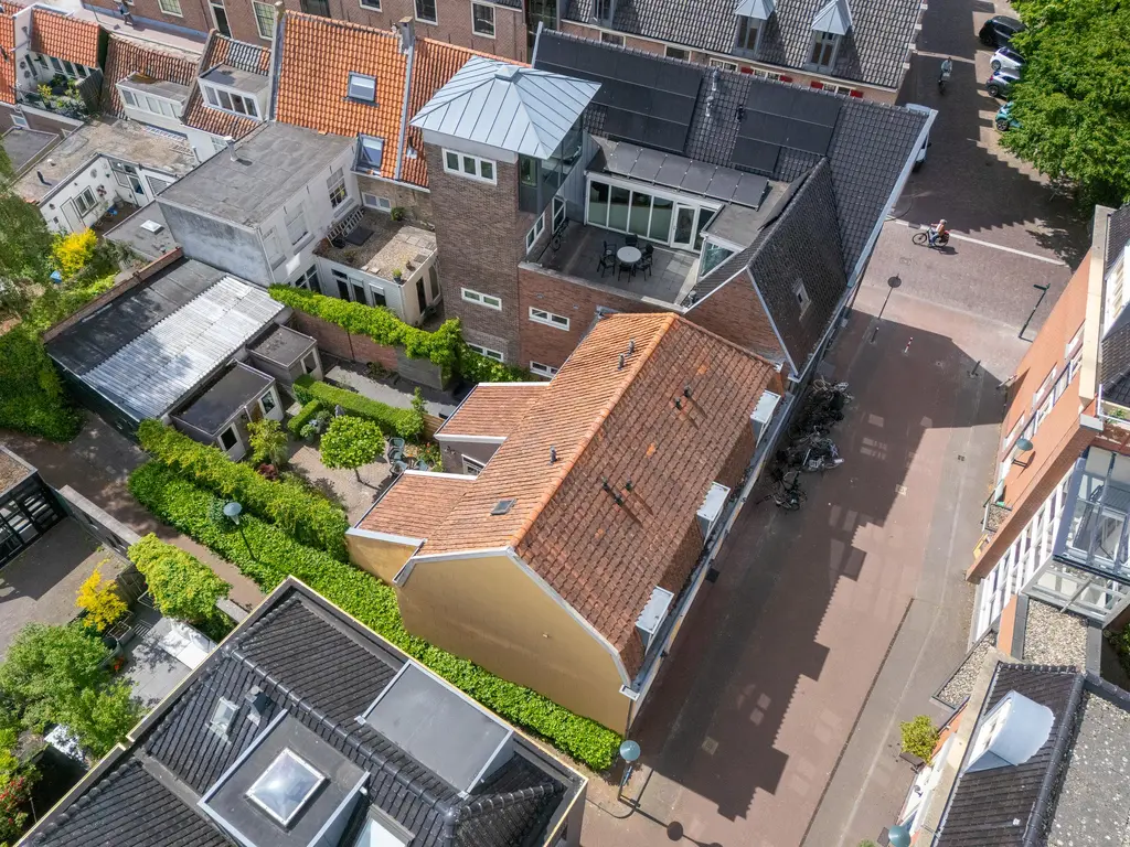 Jeudje 8, HOORN