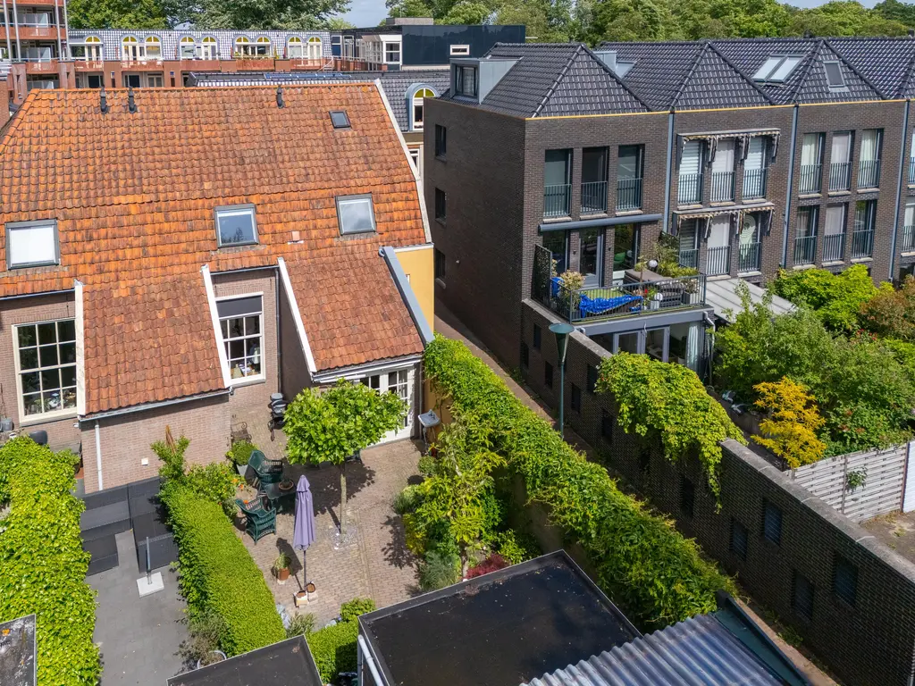 Jeudje 8, HOORN