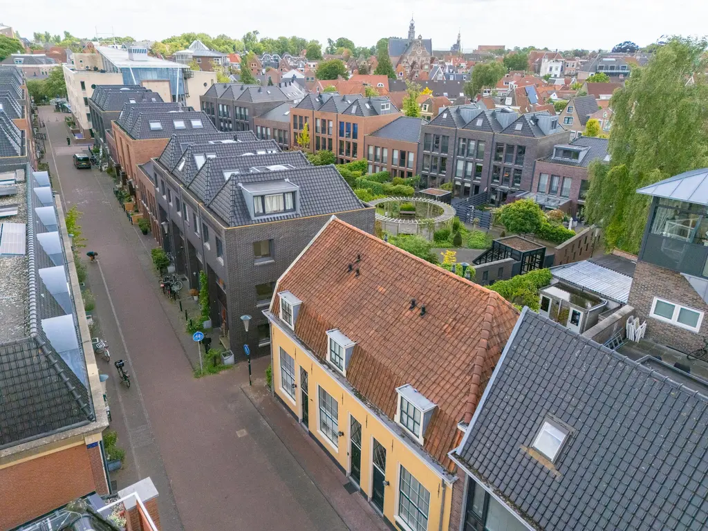 Jeudje 8, HOORN