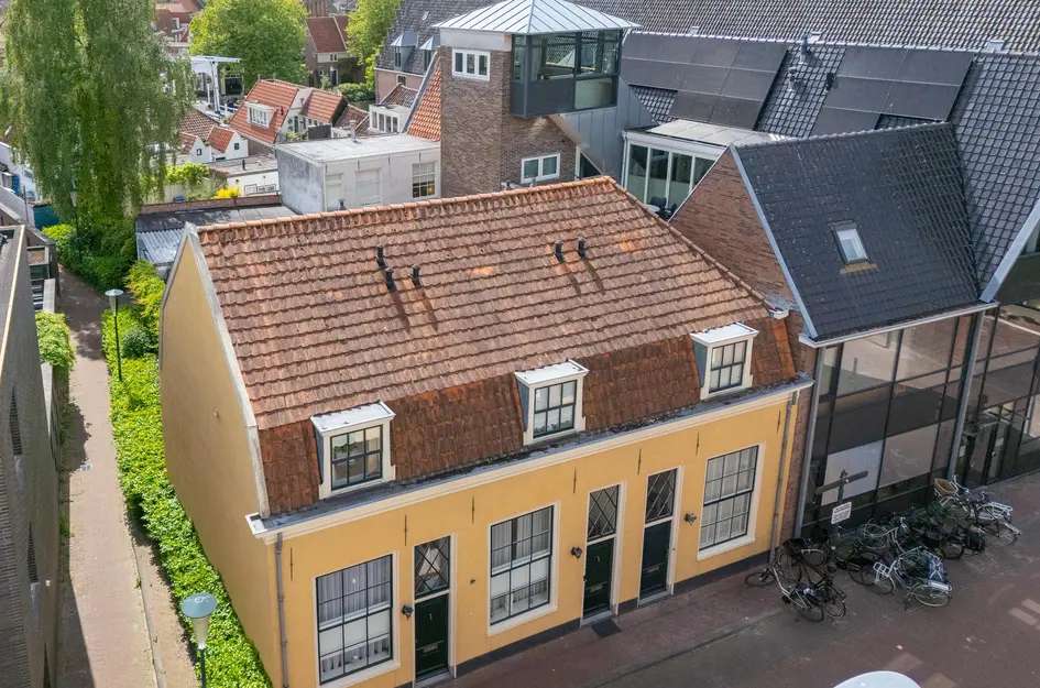 Jeudje 8