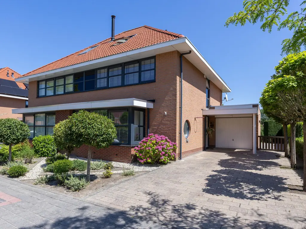 Schapenweide 8, ZWAAG