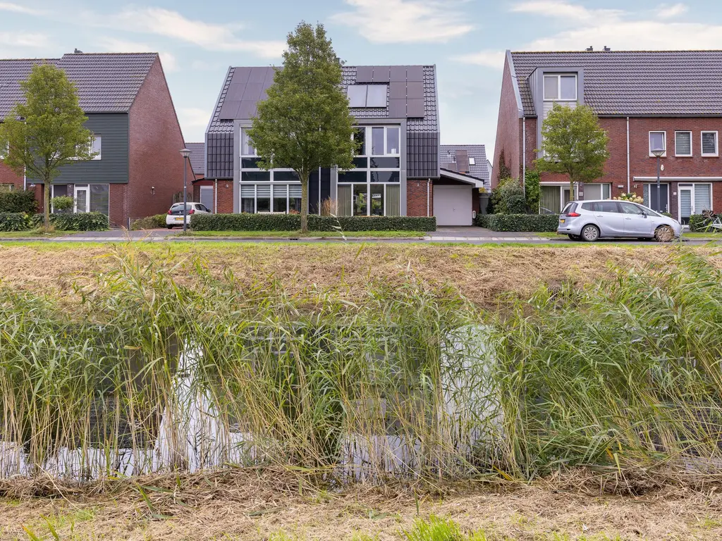 Inlaagdijk 14, ZWAAG