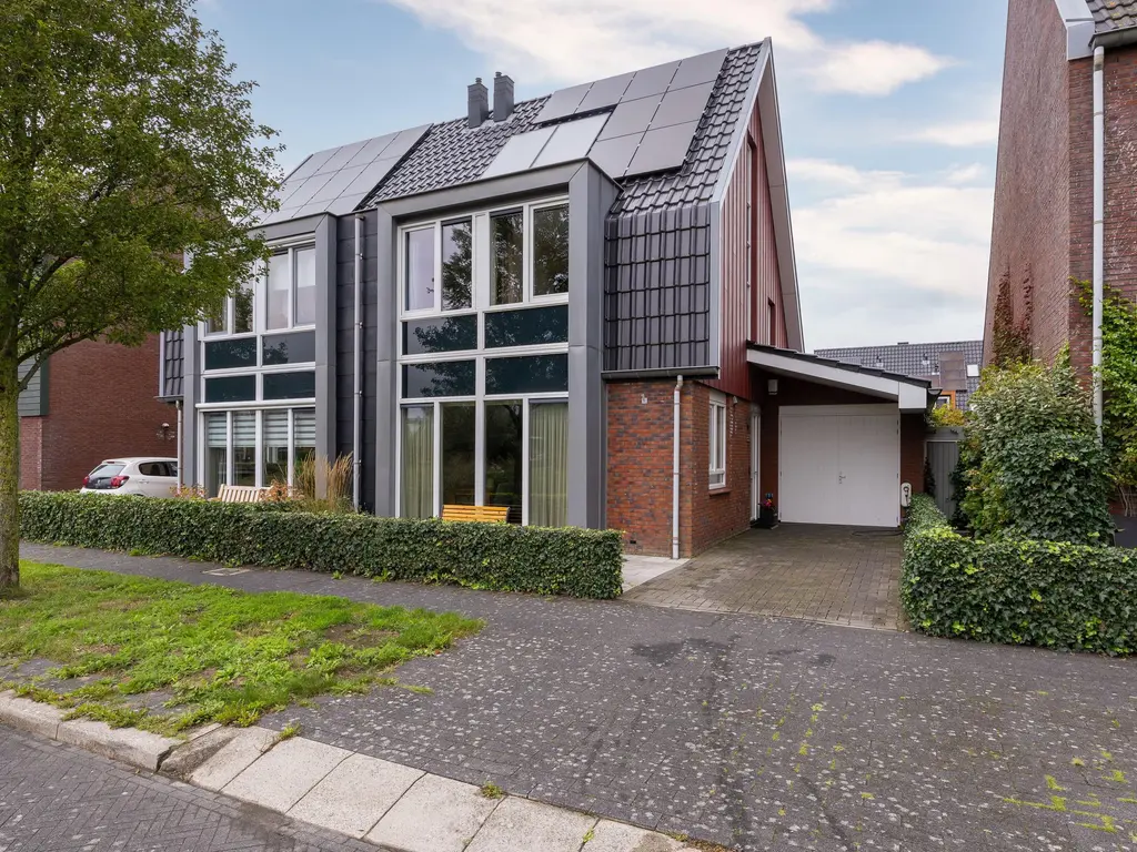 Inlaagdijk 14, ZWAAG