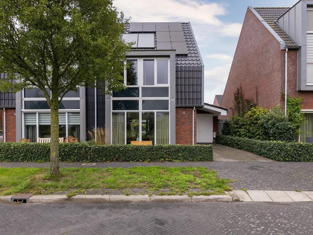 Inlaagdijk 14, ZWAAG