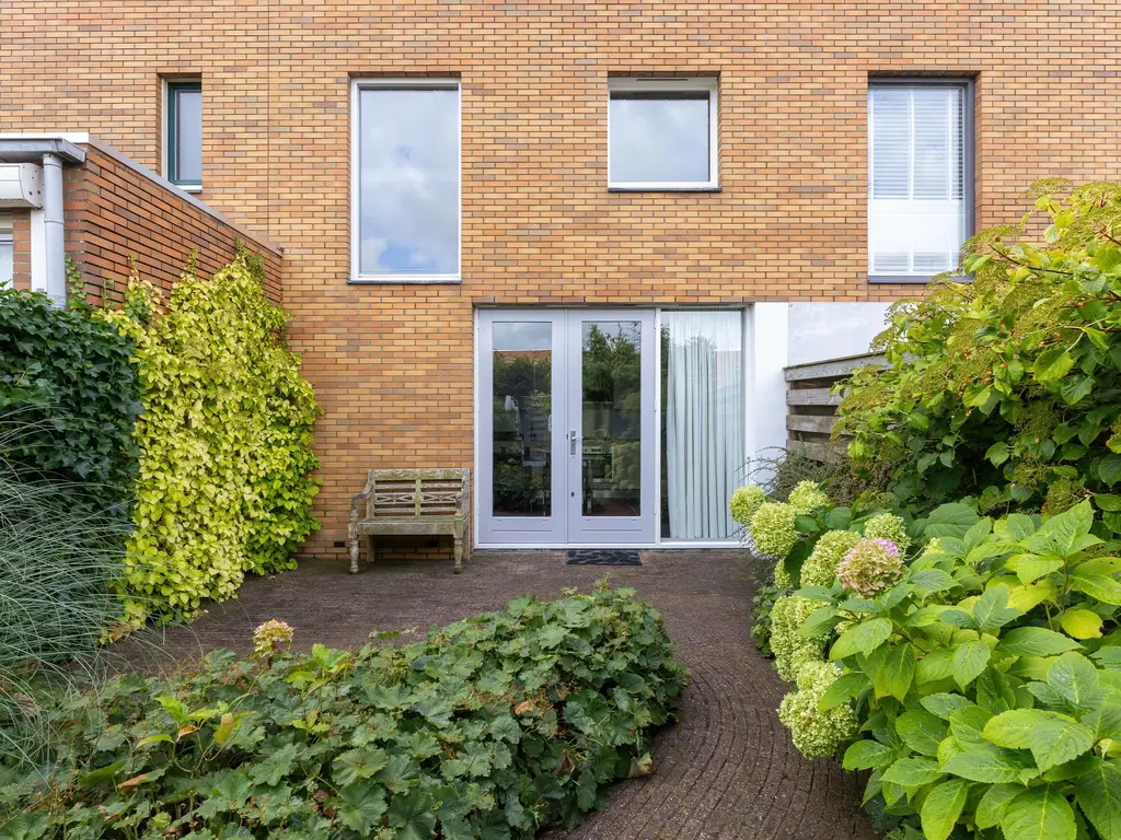 Han Hoekstrahof 81, HOORN
