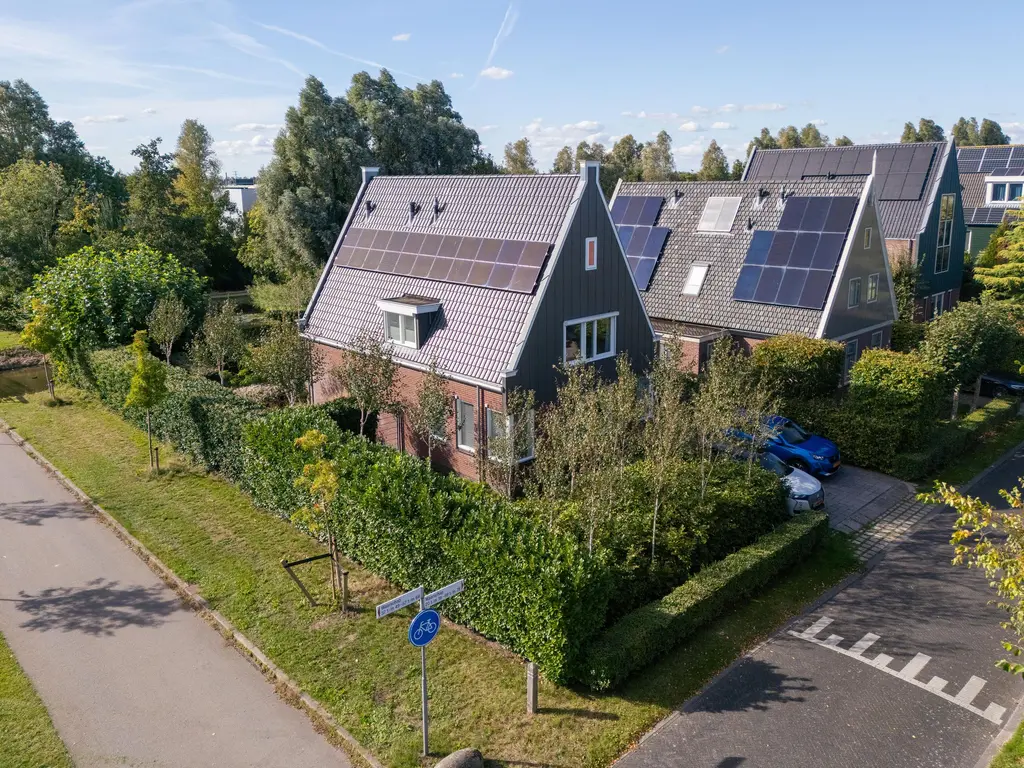 Waarschap 69, ZWAAG