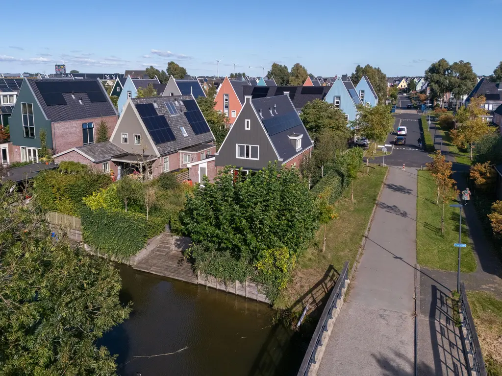 Waarschap 69, ZWAAG