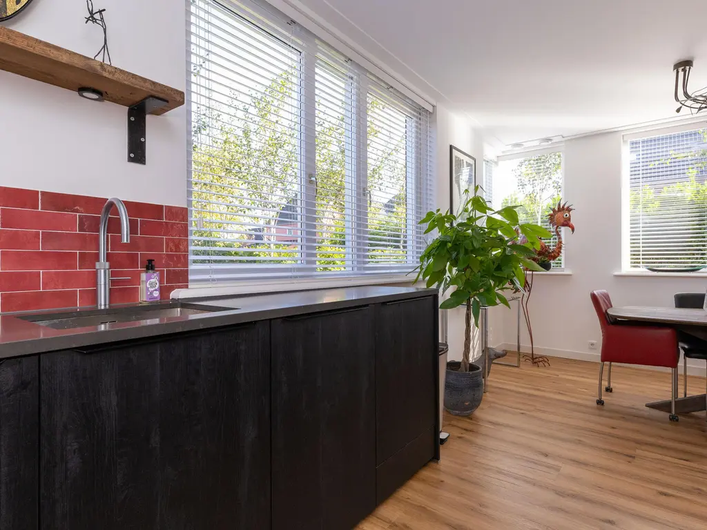 Waarschap 69, ZWAAG
