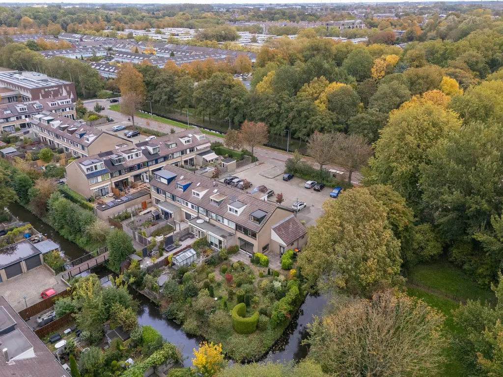 Breeuwer 1, HOORN